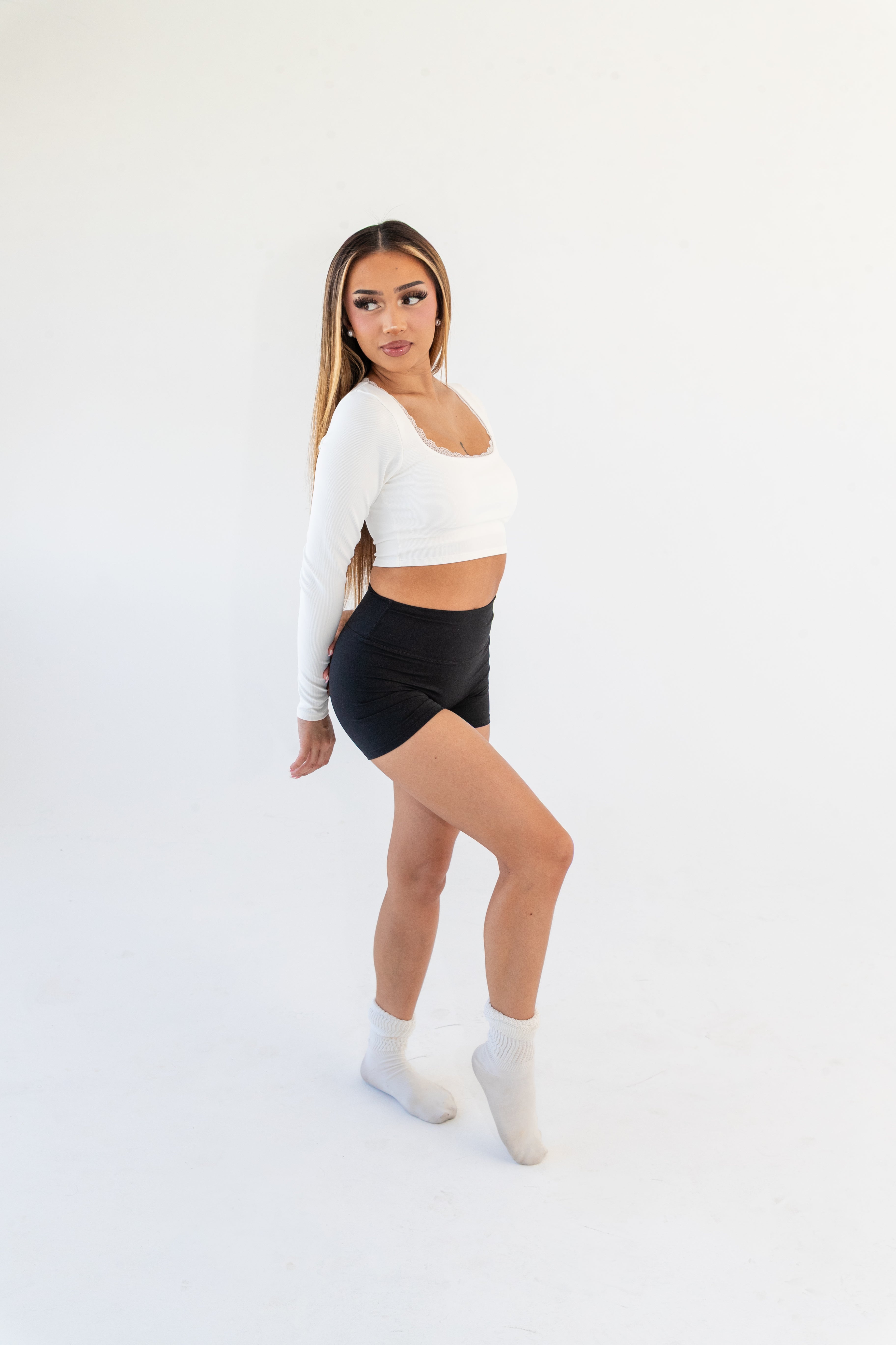 ONYX BIKER SHORTS